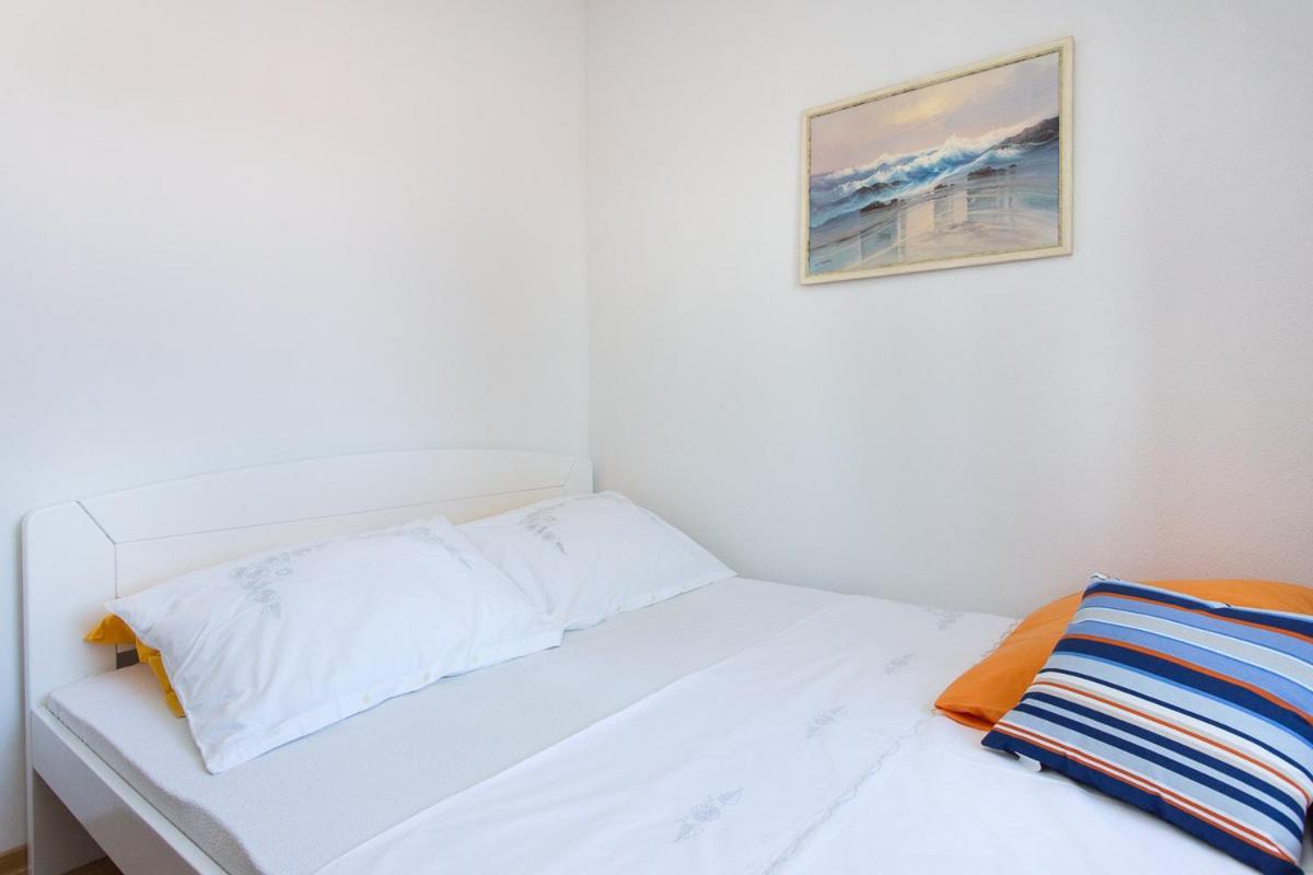 Apartment Roko Punat Bagian luar foto